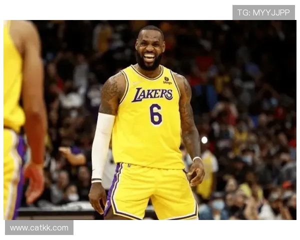 斯基普怒喷詹皇无勇毁扣篮大赛